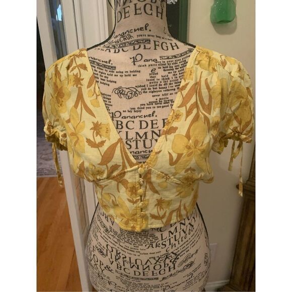 Urban Outfitters Cropped Top Yellow Boho City Chic - Picture 5 of 8